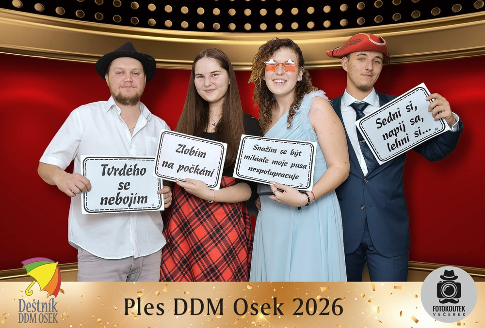 Ples DDM - fotokoutek (10169).jpg